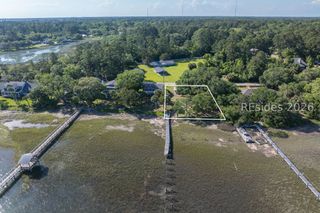 17 Ulmer Dr, Bluffton, SC 29910