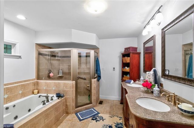 145 Normandy LN, Newport News, VA 23606