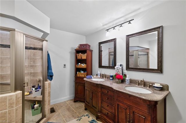 145 Normandy LN, Newport News, VA 23606