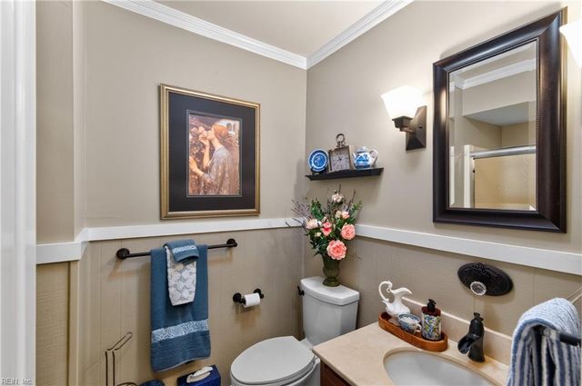 145 Normandy LN, Newport News, VA 23606