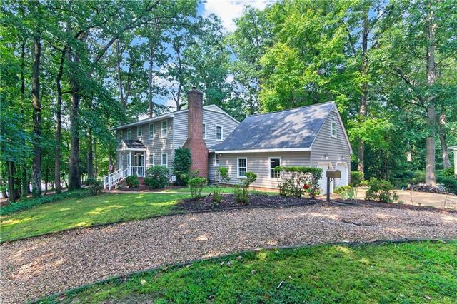 145 Normandy LN, Newport News, VA 23606