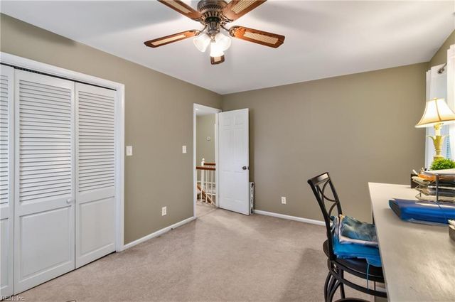 145 Normandy LN, Newport News, VA 23606
