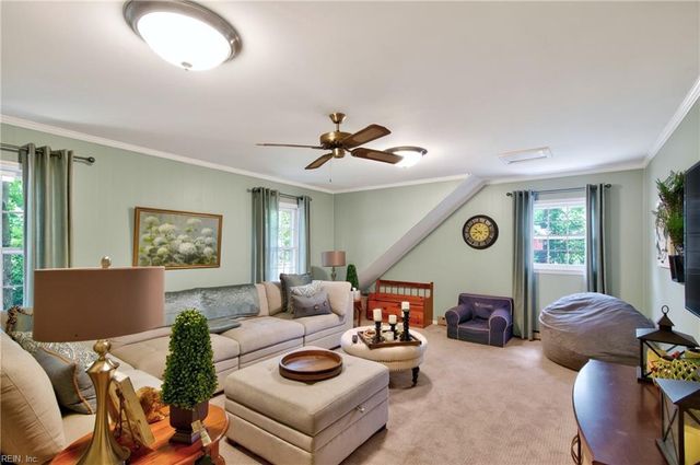 145 Normandy LN, Newport News, VA 23606