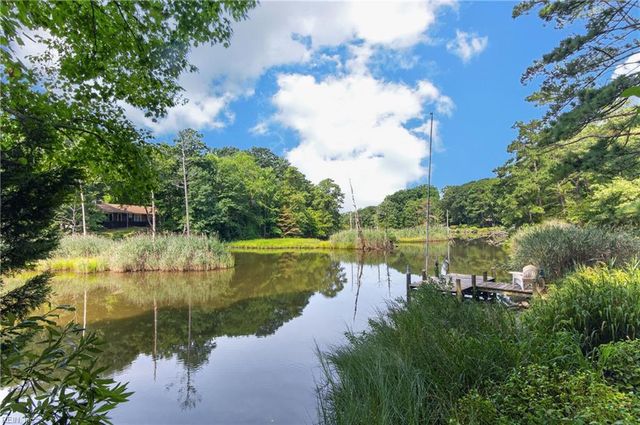 145 Normandy LN, Newport News, VA 23606