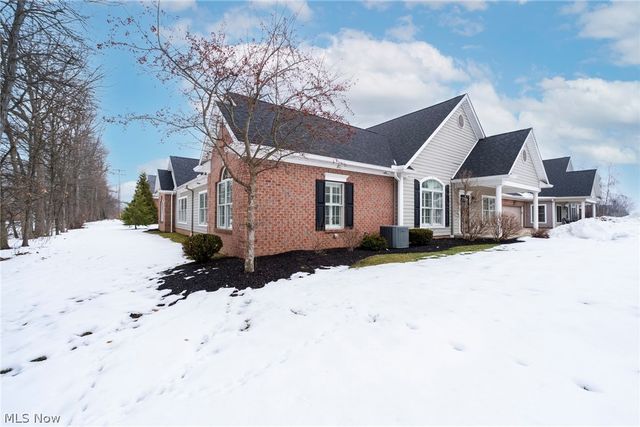 4300 Westford Place 6C, Canfield, OH 44406