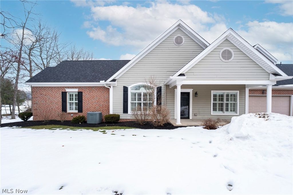 4300 Westford Place 6C, Canfield, OH 44406