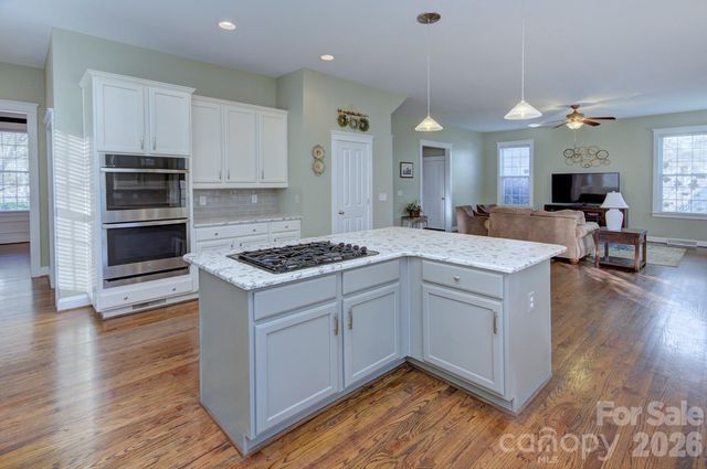 15324 Barnsbury Drive, Huntersville, NC 28078