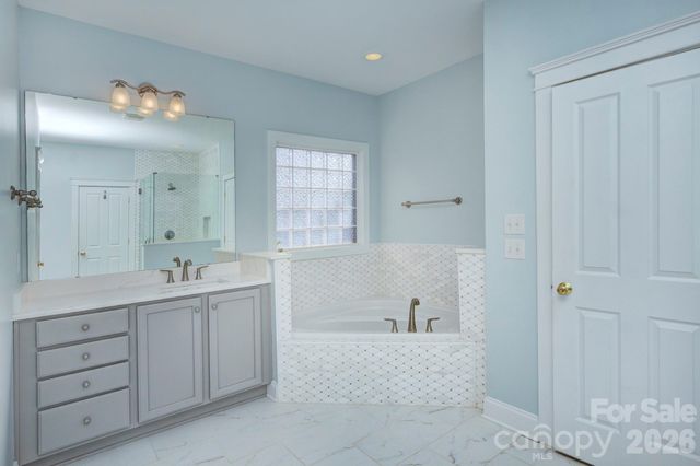 15324 Barnsbury Drive, Huntersville, NC 28078