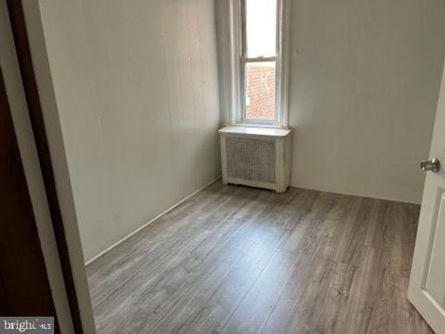 236 EMORY AVE, Trenton, NJ 08611