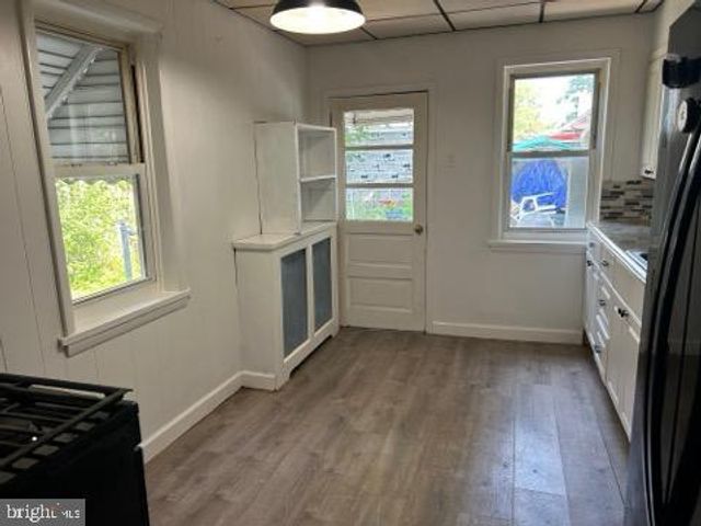236 EMORY AVE, Trenton, NJ 08611
