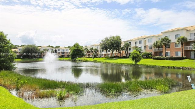 1307 E Myrtlewood Circle E 1307, Palm Beach Gardens, FL 33418