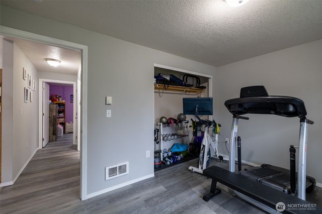 3381 Jackson Highway, Chehalis, WA 98532