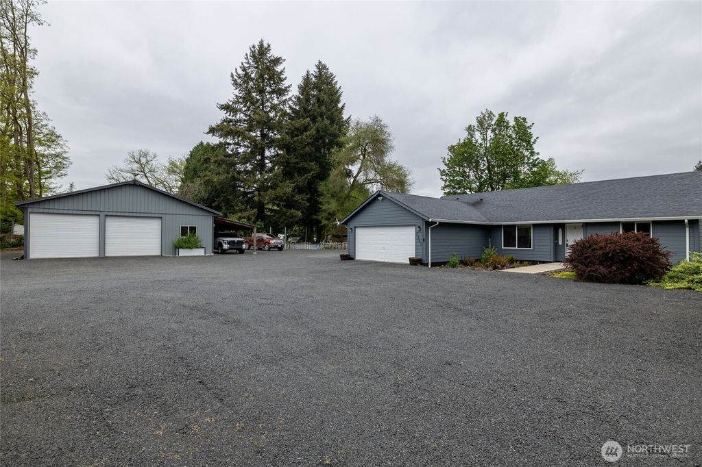 3381 Jackson Highway, Chehalis, WA 98532