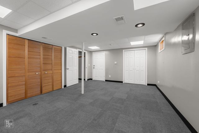11939 S Pinecreek Drive, Orland Park, IL 60467