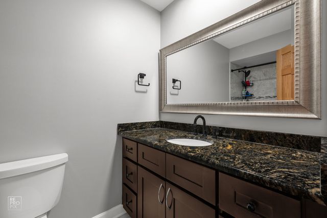 11939 S Pinecreek Drive, Orland Park, IL 60467