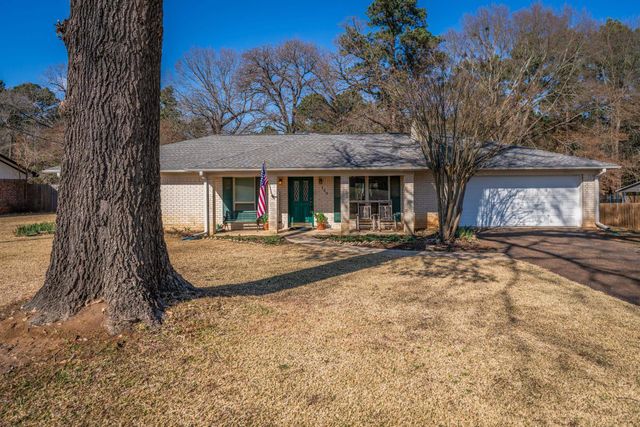 143 Amy St, Longview, TX 75605