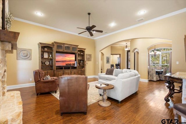6567 Wheaton, Tyler, TX 75703
