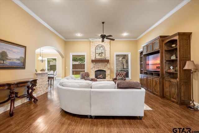 6567 Wheaton, Tyler, TX 75703