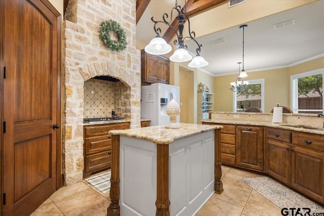 6567 Wheaton, Tyler, TX 75703