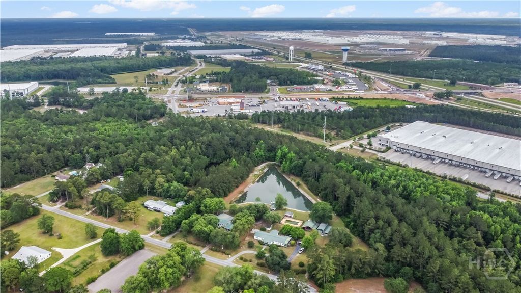 Image 7 of property listing at 535 & 565 Deer Run Road, Ellabell, GA 31308