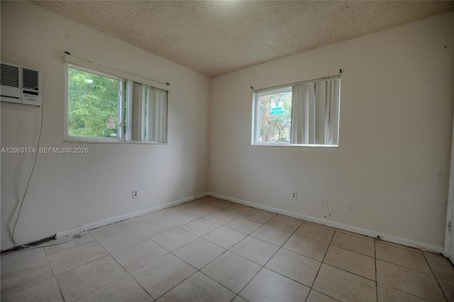 715 N 58th Avenue 1, Hollywood, FL 33021