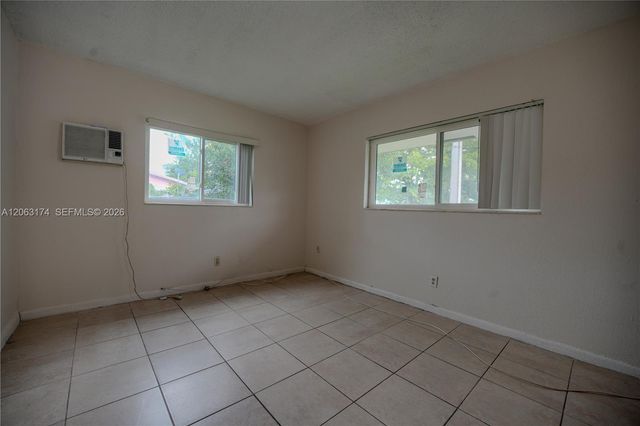 715 N 58th Avenue 1, Hollywood, FL 33021