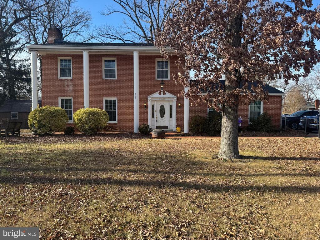 8046 JUMPERS HOLE RD, Pasadena, MD 21122