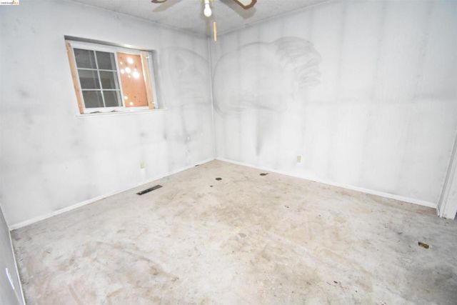 1013 Colonial Ct, Modesto, CA 95350