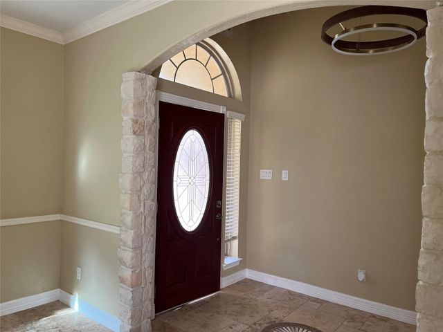 418 Fall Creek Drive, Houston, TX 77336