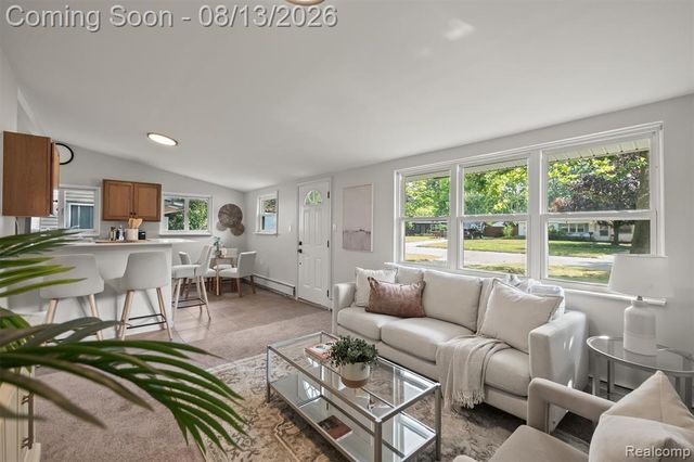 1420 S Carlson Street, Westland, MI 48186