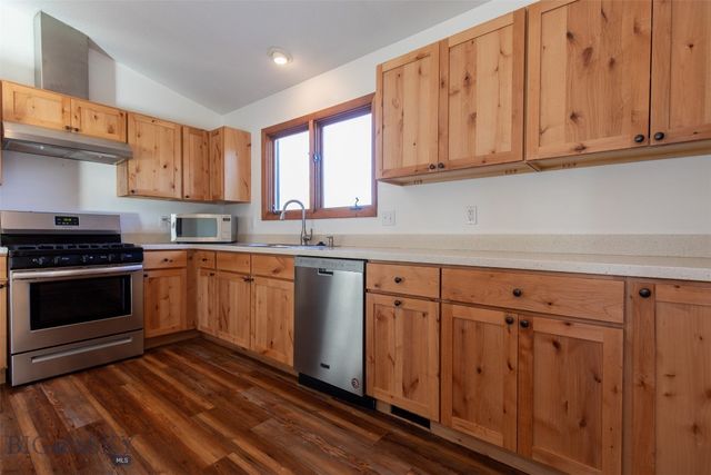 15 Forest Creek Drive, Bozeman, MT 59718