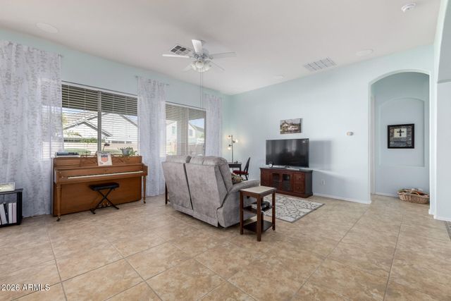 10432 W LOS GATOS Drive, Peoria, AZ 85383