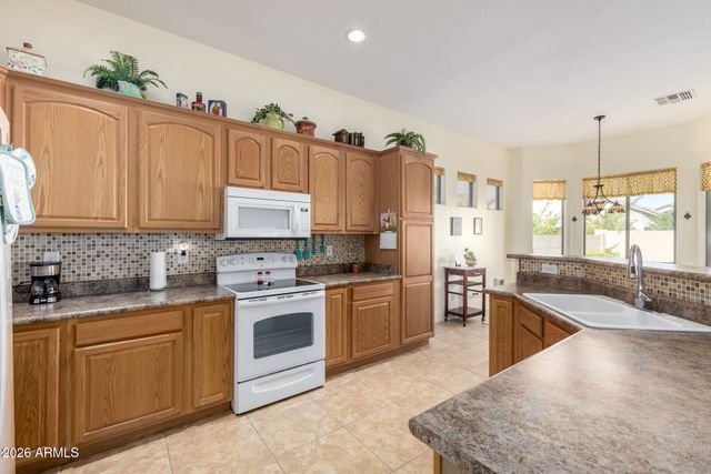 10432 W LOS GATOS Drive, Peoria, AZ 85383