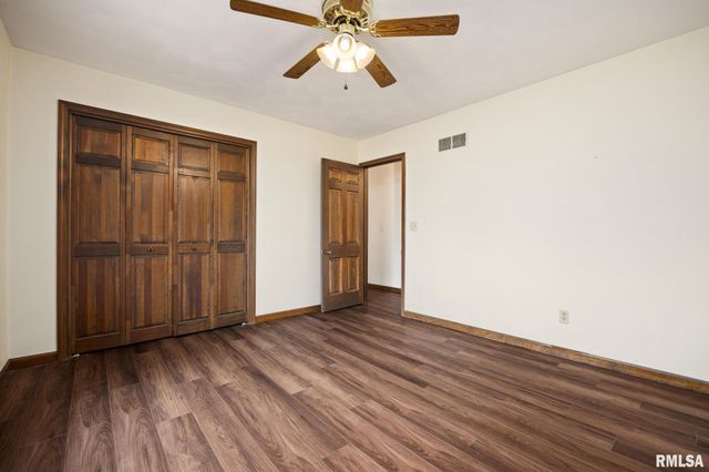 85 HICKORY RIDGE Court, Morton, IL 61550