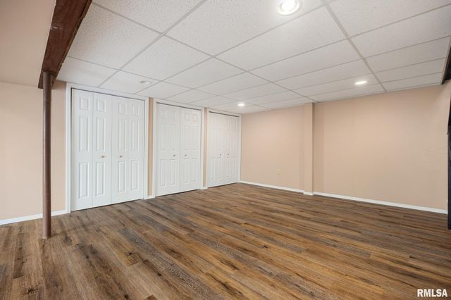 85 HICKORY RIDGE Court, Morton, IL 61550