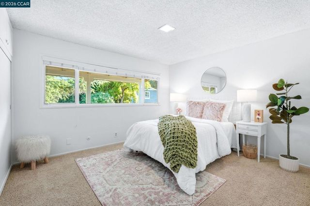 143 Montecito Crescent, Walnut Creek, CA 94597