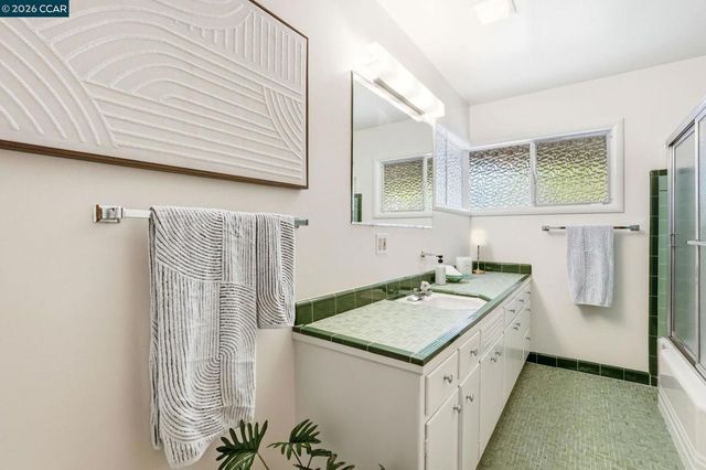 143 Montecito Crescent, Walnut Creek, CA 94597
