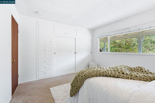 143 Montecito Crescent, Walnut Creek, CA 94597