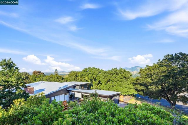 143 Montecito Crescent, Walnut Creek, CA 94597