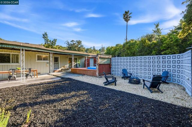 143 Montecito Crescent, Walnut Creek, CA 94597