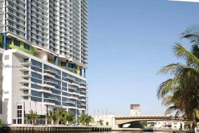 185 SW 7th St 1906, Miami, FL 33130