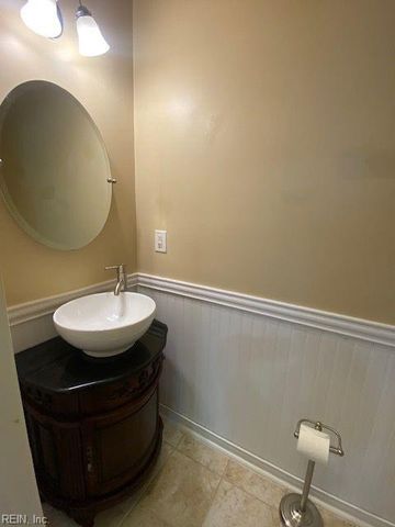 406 Queensbury LN, Williamsburg, VA 23185