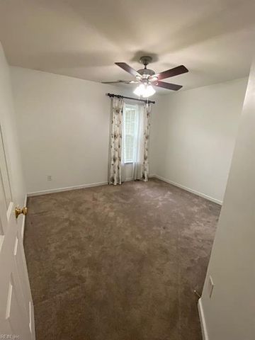 406 Queensbury LN, Williamsburg, VA 23185