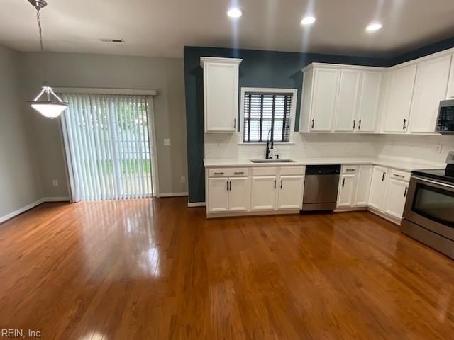 406 Queensbury LN, Williamsburg, VA 23185