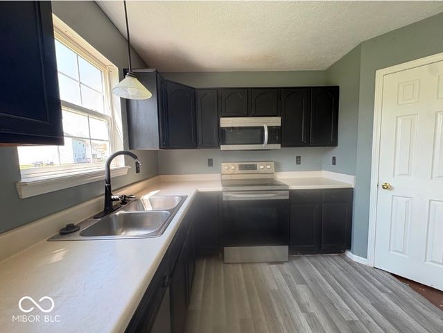 3916 N Bressingham Drive, Indianapolis, IN 46235