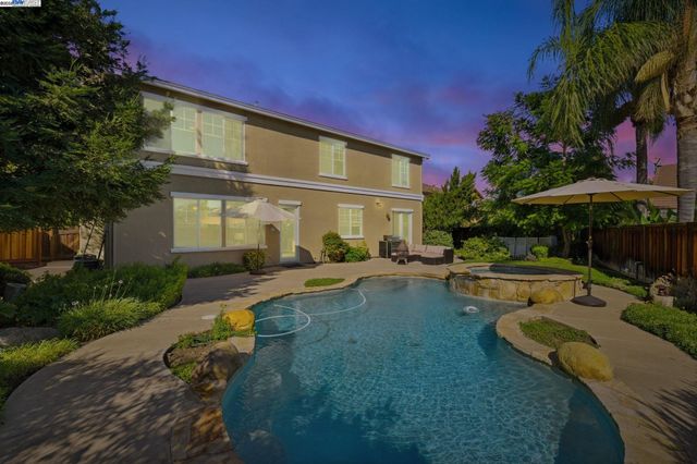 1865 La Fonte Court, Brentwood, CA 94513