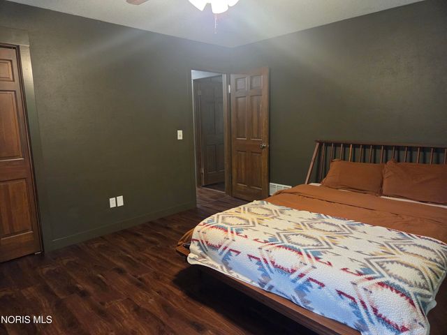 7221 Manore Road, Whitehouse, OH 43571