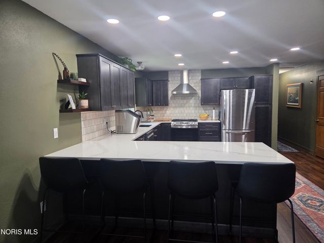 7221 Manore Road, Whitehouse, OH 43571