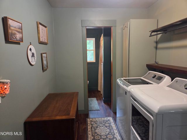7221 Manore Road, Whitehouse, OH 43571