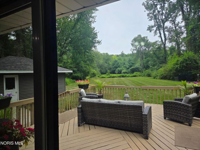 7221 Manore Road, Whitehouse, OH 43571